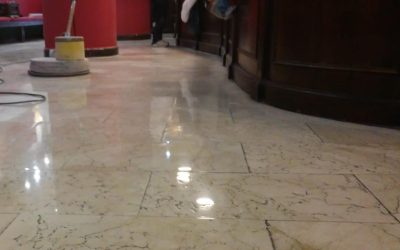 De mármol mate a brillante en solo un día: así trabajamos